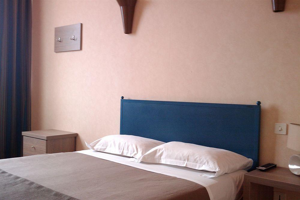 Auberge Kalliste - Eco Label Porto Pollo Ngoại thất bức ảnh